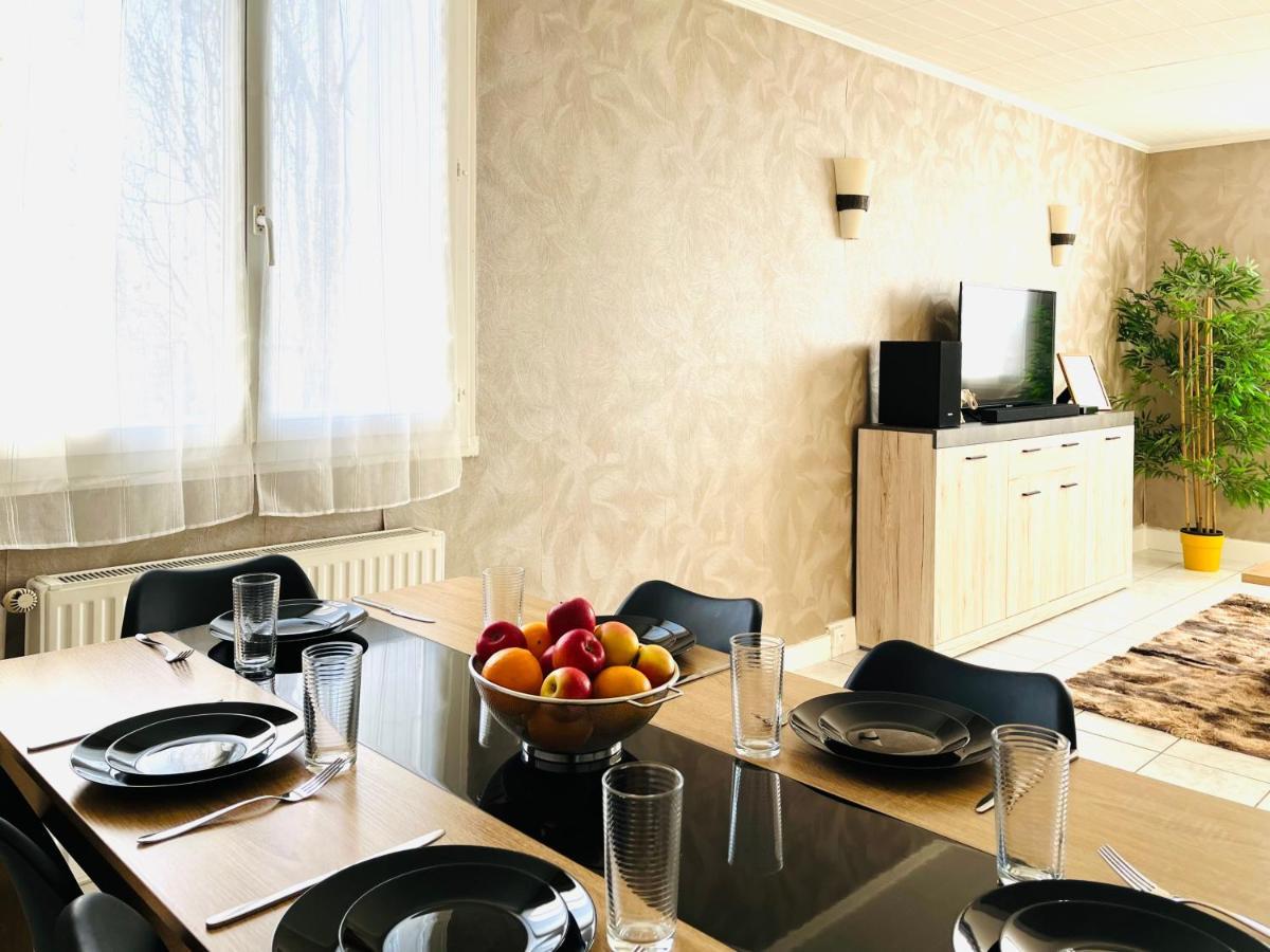 "Le Savanna" Magnifique T3 Montlucon Centre - Hopital - Parking Gratuit מראה חיצוני תמונה